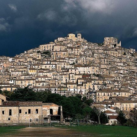 شقة مورانو كالابرو  في Il Nibbio - Casa Dell'Artista المظهر الخارجي الصورة